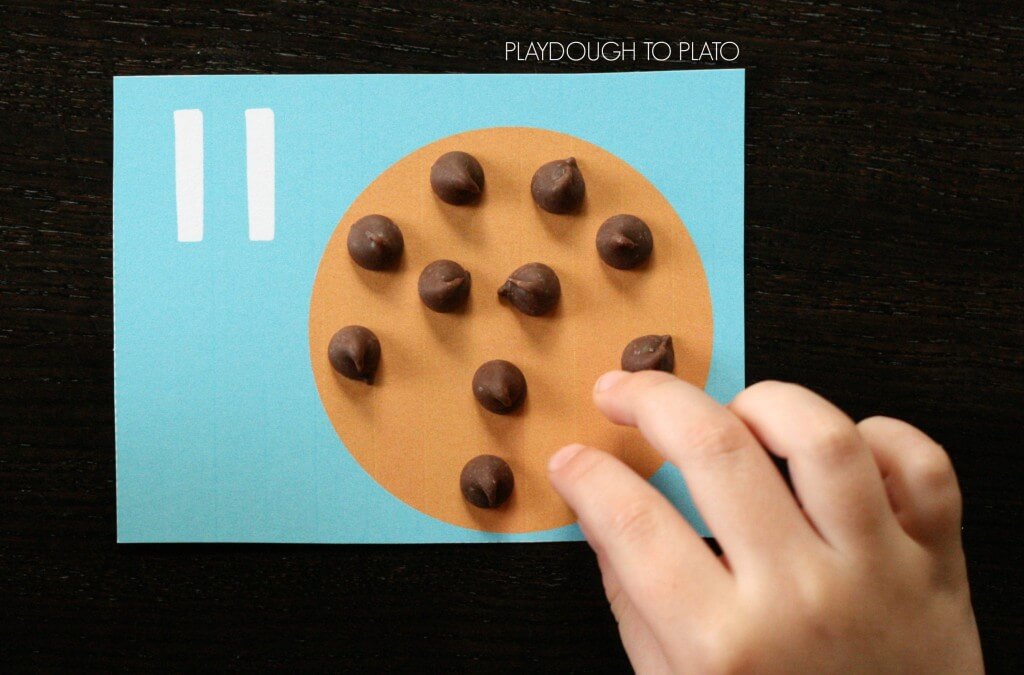 FREE If You Give a Mouse a Cookie Counting Cards