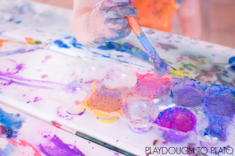 Did you know you can make your own paint? You can - and you should! Find out how to make super simple fizzy flour paint with 3 ingredients you have on hand right now! You can make it taste safe for babies and toddlers, but it's also great fun for preschoolers and kindergarteners!